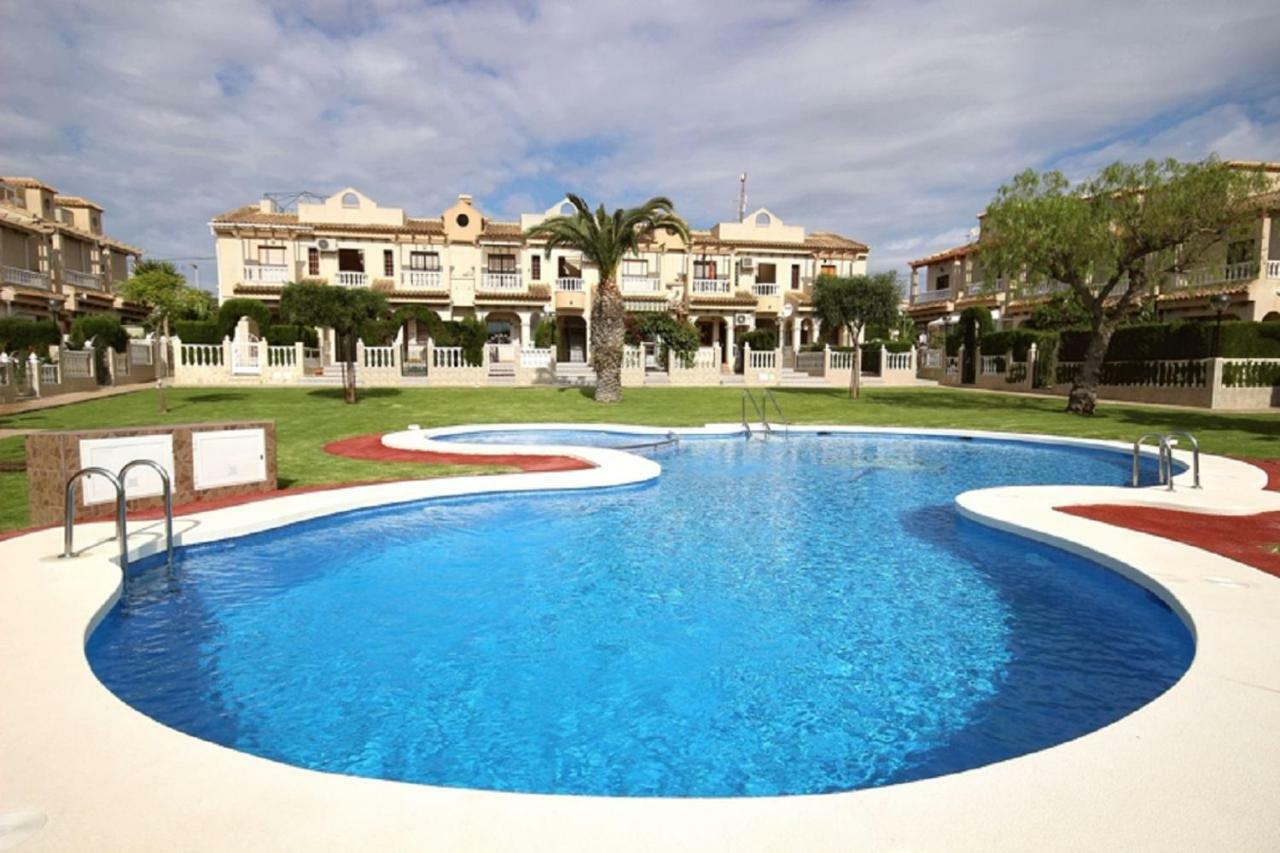 Bungalow Torrevieja Argonautas Eksteriør billede