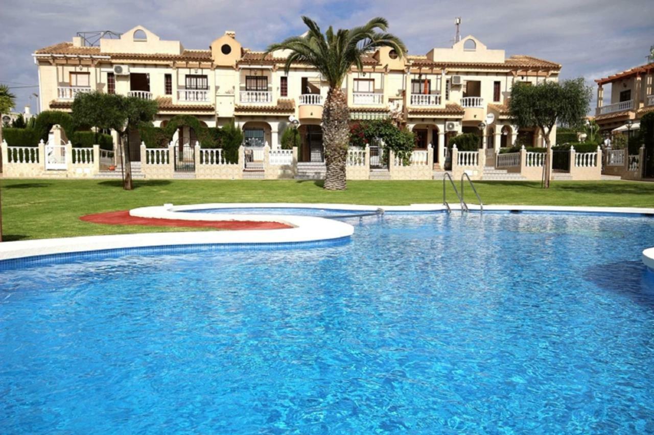 Bungalow Torrevieja Argonautas Eksteriør billede